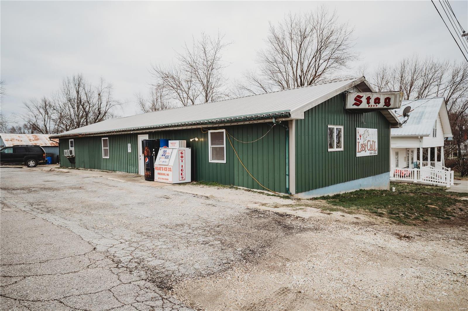 Photo 1 of Commercial Sale at 100 S Lyford St, Bland, MO 65014 | MLS# MIS23014217 | | Sold on 2023-08-04