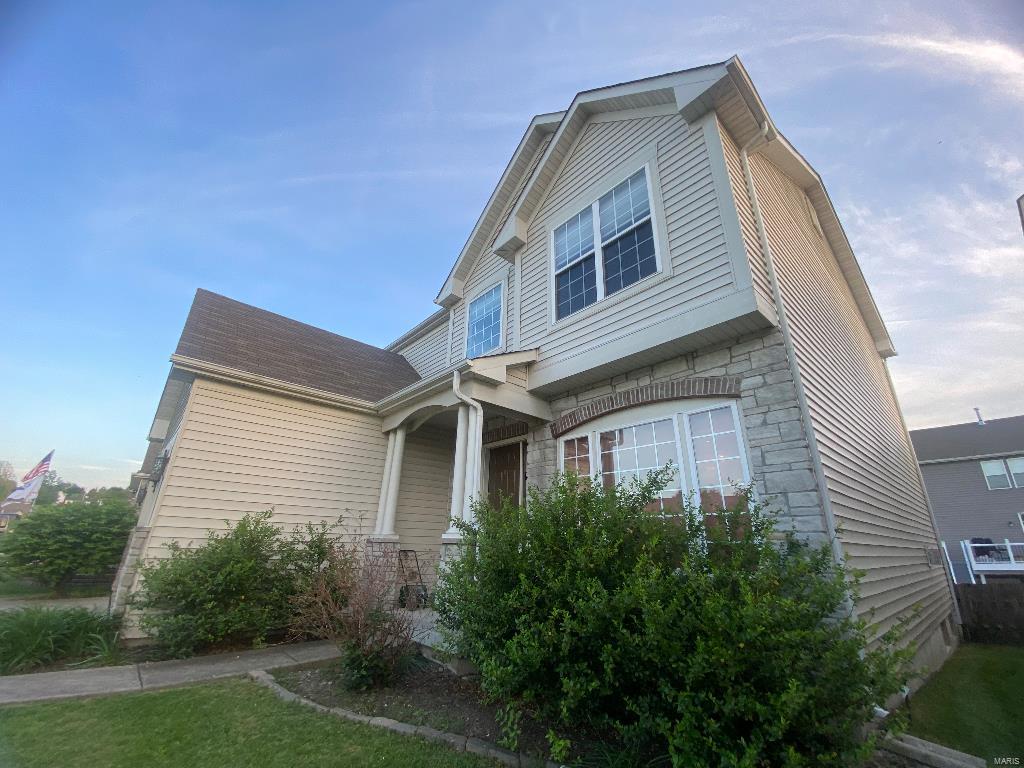 Homes for sale in Saint Charles, MO | 3217 Calhoun Dr, Saint Charles, MO 63301 | MLS# MIS23043746