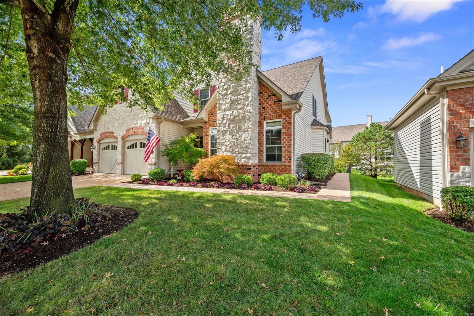 Homes for sale in Lake Saint Louis, MO | 1103 Spruce Forest Dr, Lake Saint Louis, MO 63367 | MLS# MIS23057897