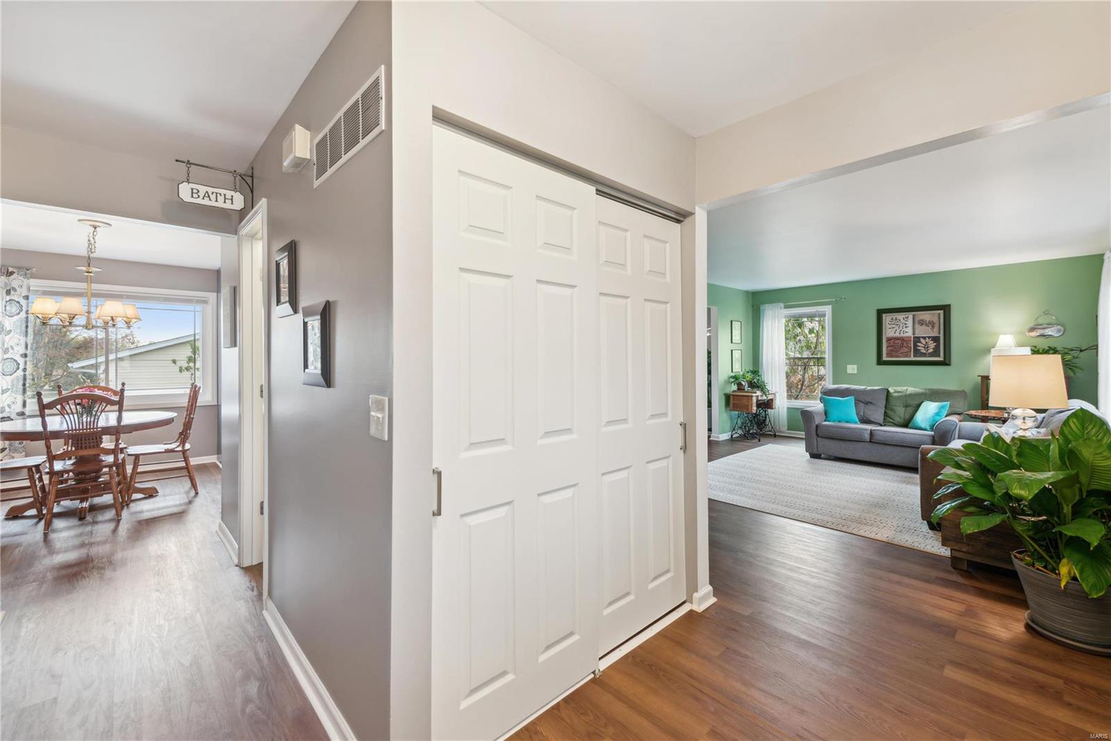 Homes for sale in Saint Charles, MO | 708 Willow Wood Ct, Saint Charles, MO 63303 | MLS# MIS23062042