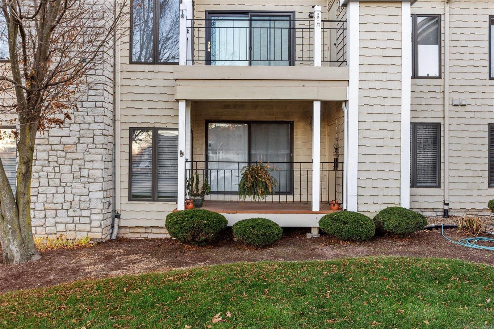Homes for sale in Lake Saint Louis, MO | 1608 Lake Knoll Dr #1A, Lake Saint Louis, MO 63367 | MLS# MIS23066970