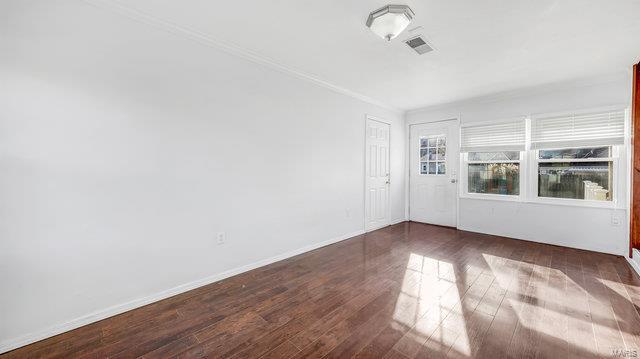 Homes for sale in Saint Louis, MO | 6119 Archwood Ln, Saint Louis, MO 63123 | MLS# MIS23068497