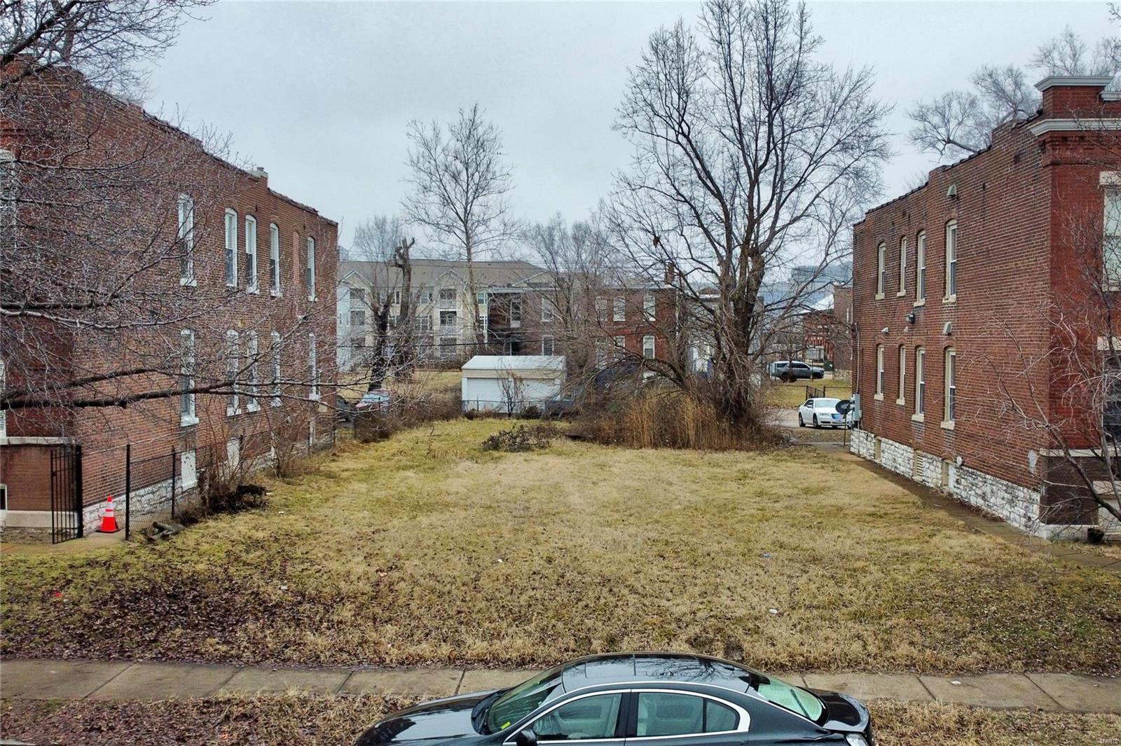 Homes for sale in Saint Louis, MO | 4439 Gibson Ave, Saint Louis, MO 63110 | MLS# MIS24003797
