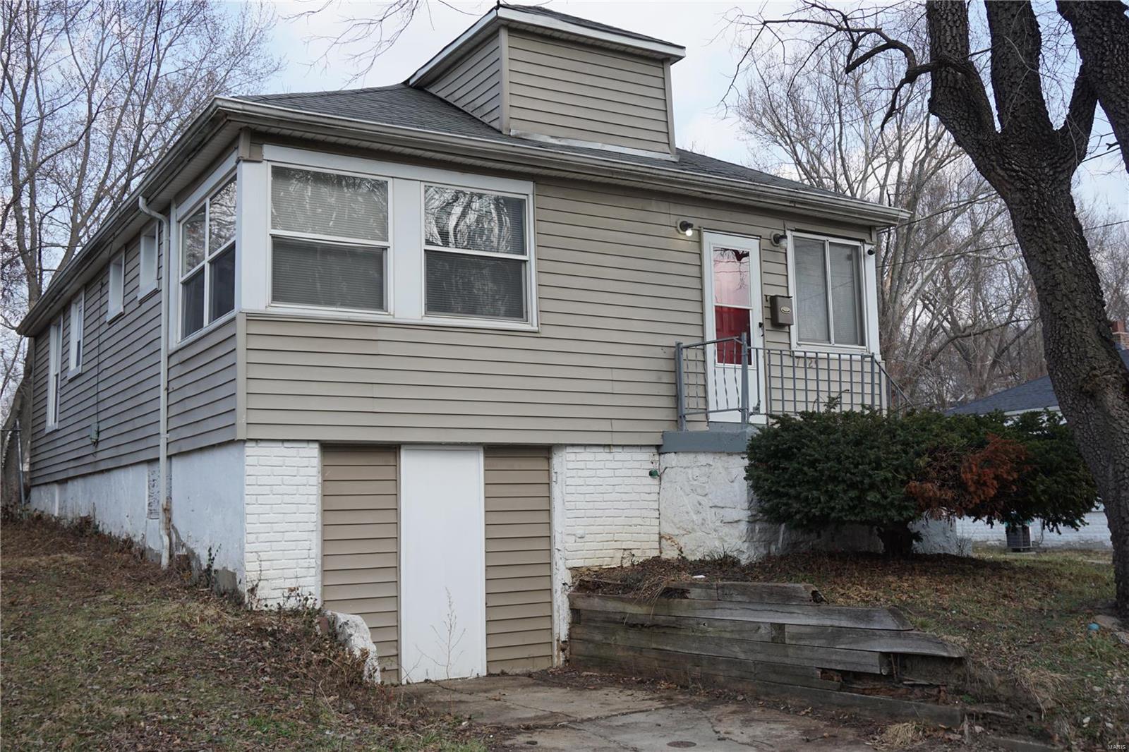 Homes for sale in Saint Louis, MO | 7129 Garesche Ave, Saint Louis, MO 63136 | MLS# MIS24010682