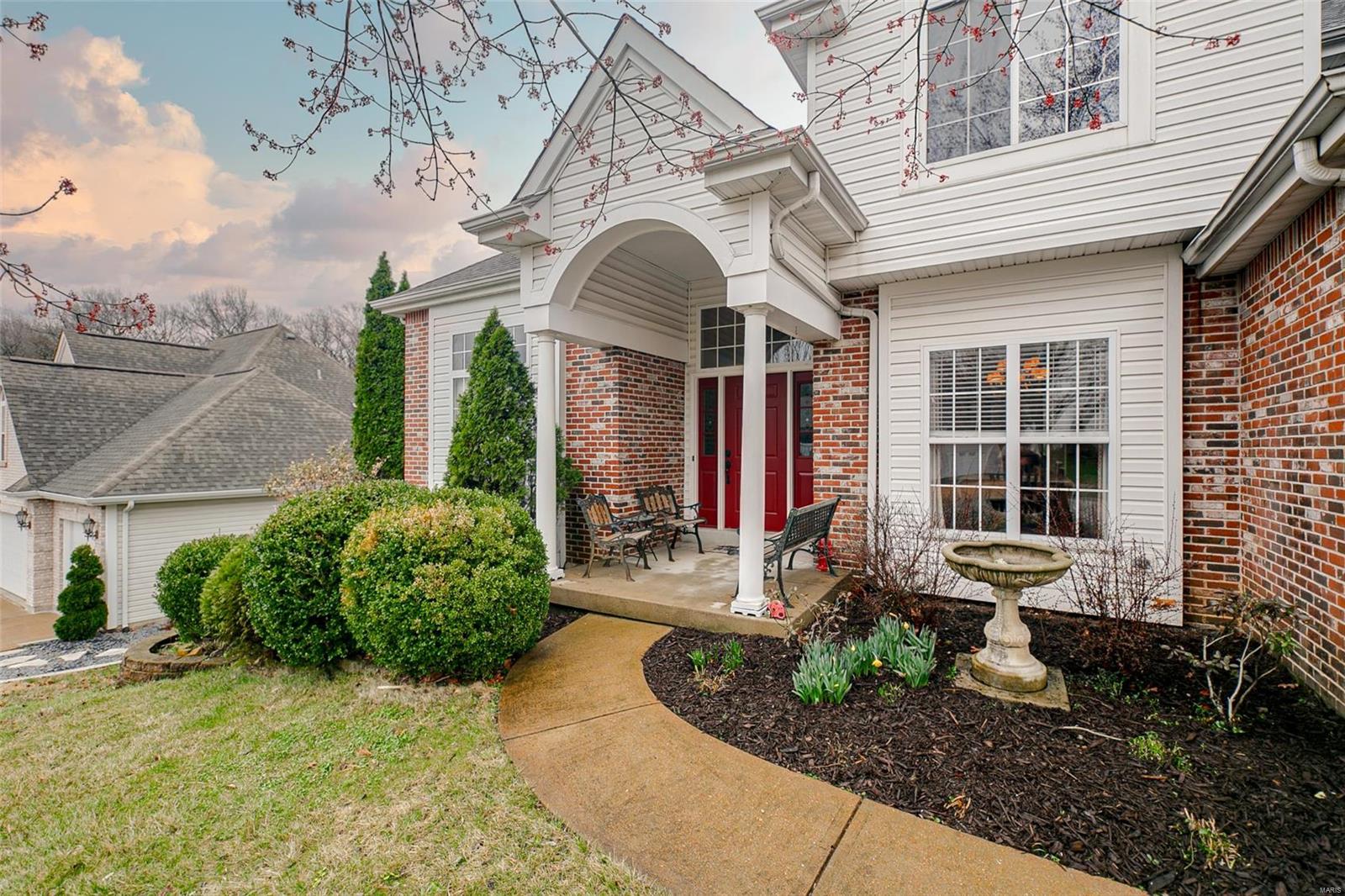 Homes for sale in Saint Louis, MO | 2942 Marchbanks Pl, Saint Louis, MO 63129 | MLS# MIS24015139