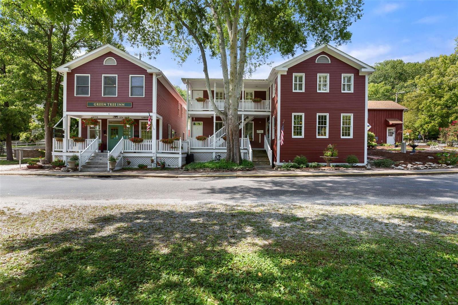 Homes for sale in Elsah, IL | 15 Mill St, Elsah, IL 62028 | MLS# MIS24017079