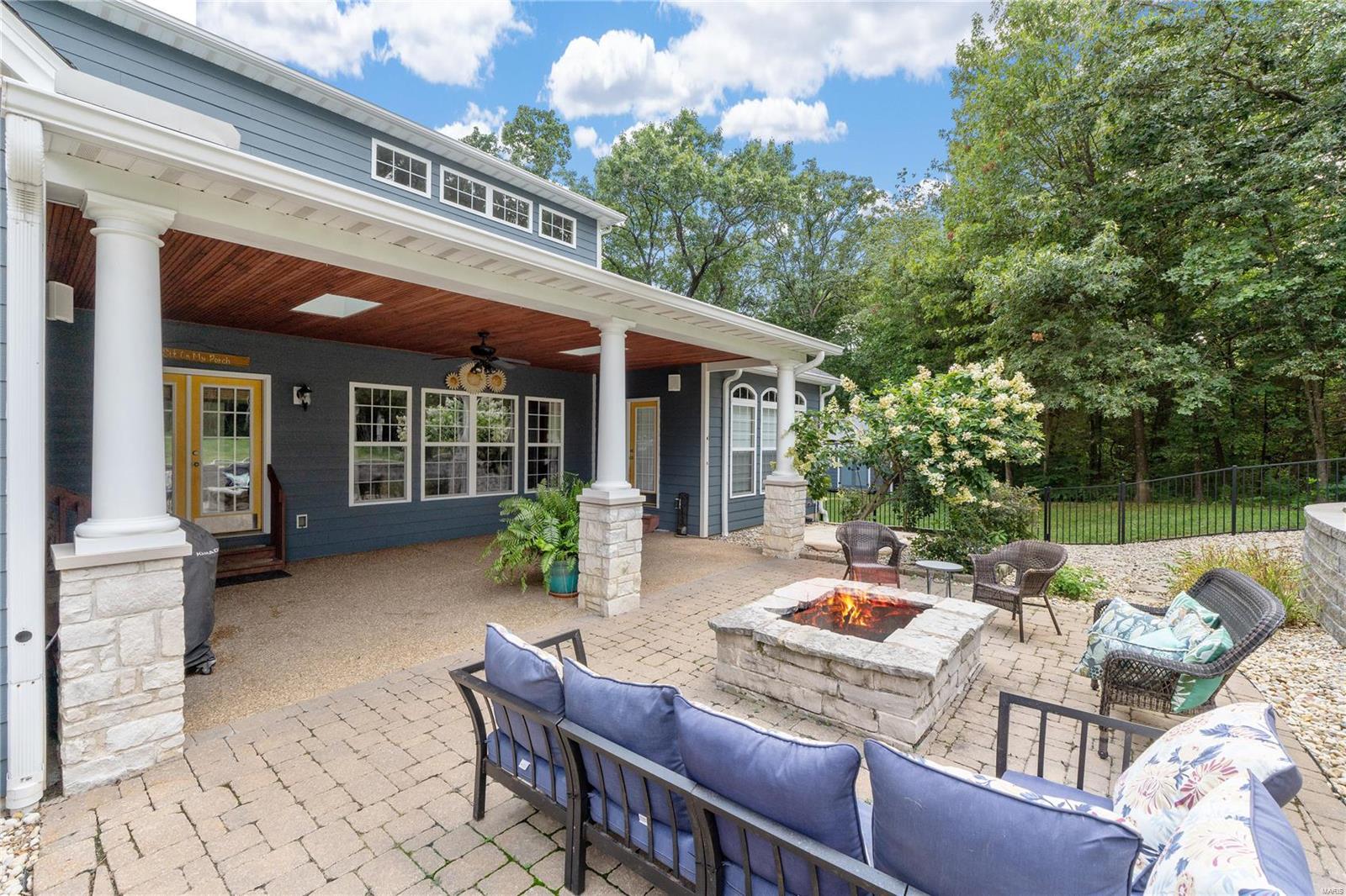 Homes for sale in Wentzville, MO | 203 Willow Run, Wentzville, MO 63385 | MLS# MIS24019855