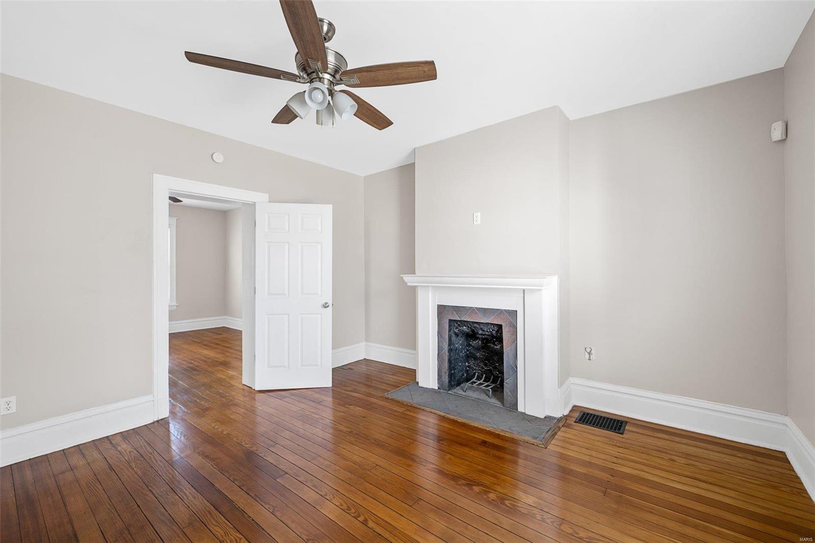 5th image of 4147 Beethoven Ave, Saint Louis, MO 63116 | MLS# MIS24021245