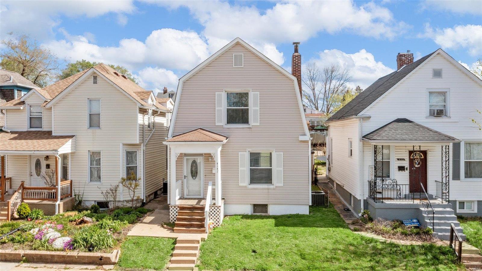 1st image of 4147 Beethoven Ave, Saint Louis, MO 63116 | MLS# MIS24021245