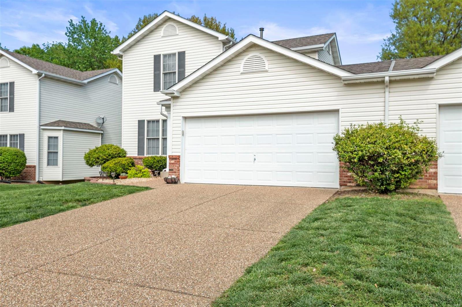 Homes for sale in Saint Peters, MO | 50 Deer Grove Dr, Saint Peters, MO 63376 | MLS# MIS24023663