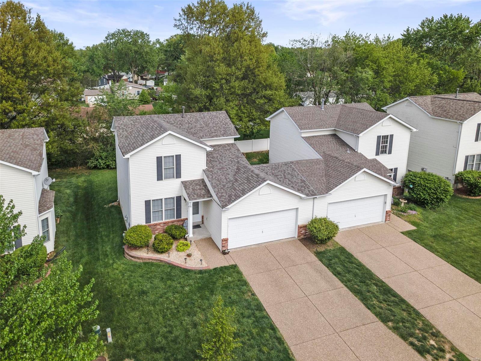 Homes for sale in Saint Peters, MO | 50 Deer Grove Dr, Saint Peters, MO 63376 | MLS# MIS24023663