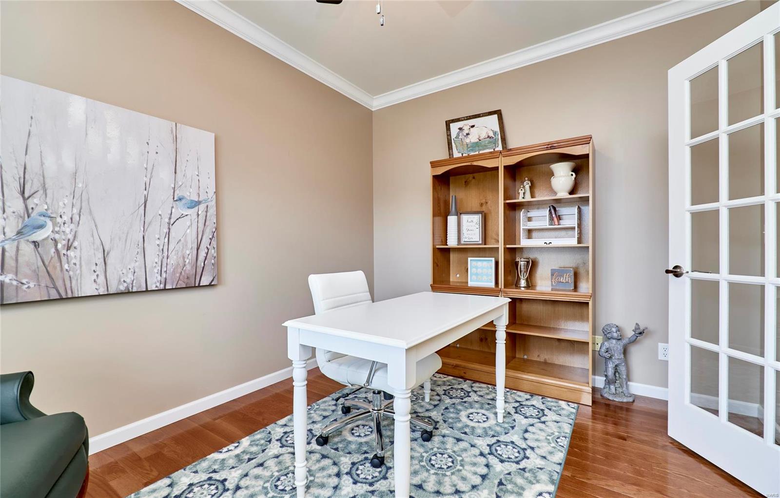 Homes for sale in Lake Saint Louis, MO | 131 Countryshire Dr, Lake Saint Louis, MO 63367 | MLS# MIS24031788