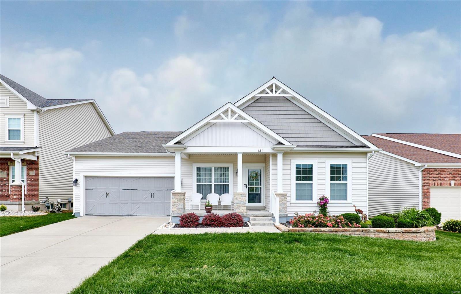 Homes for sale in Lake Saint Louis, MO | 131 Countryshire Dr, Lake Saint Louis, MO 63367 | MLS# MIS24031788