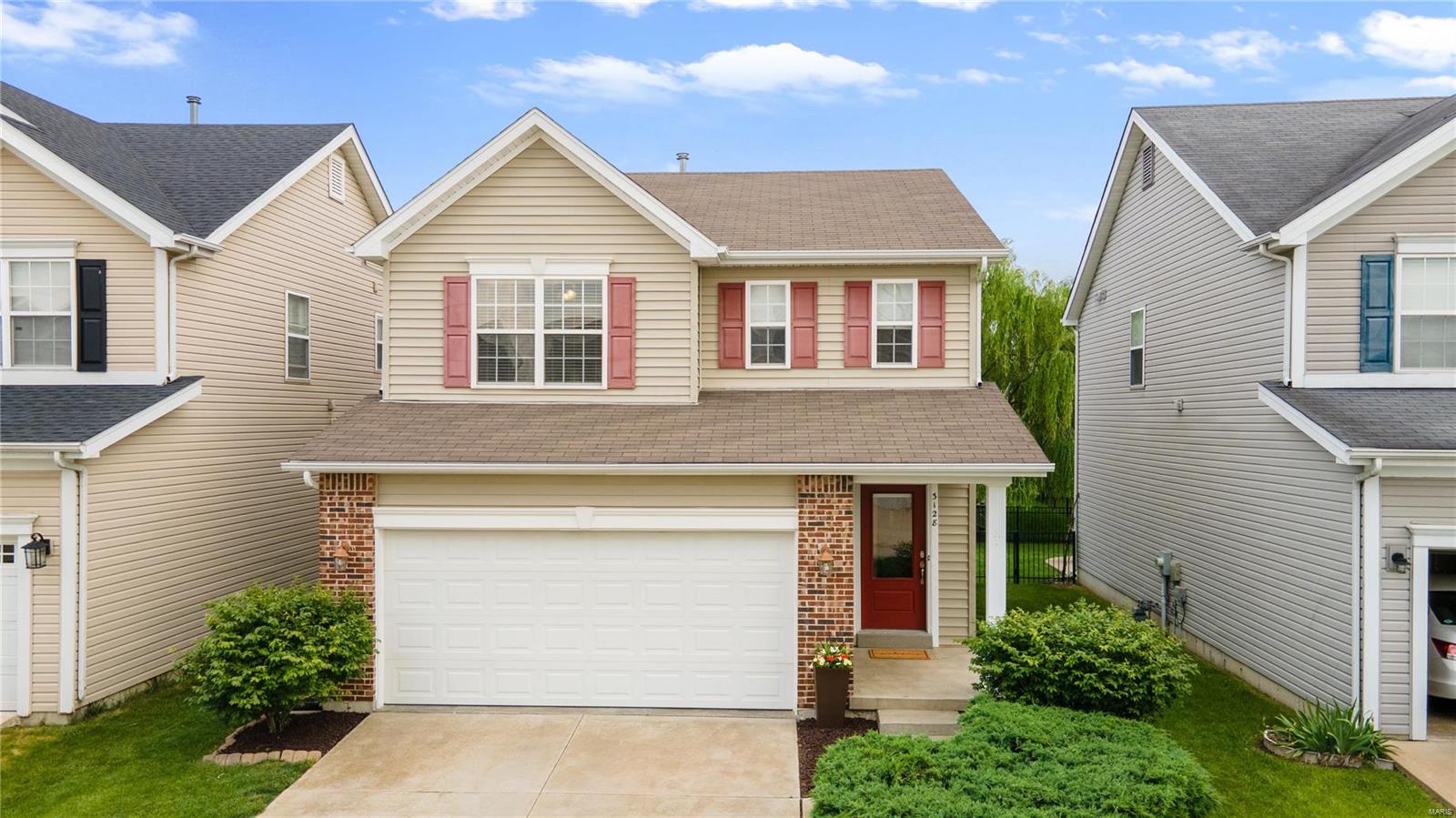 1st image of 3128 Timberlodge Lndg, Saint Charles, MO 63301 | MLS# MIS24033324