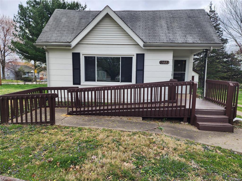 1st image of 9758 Diamond Dr, Saint Louis, MO 63137 | MLS# MIS24033807