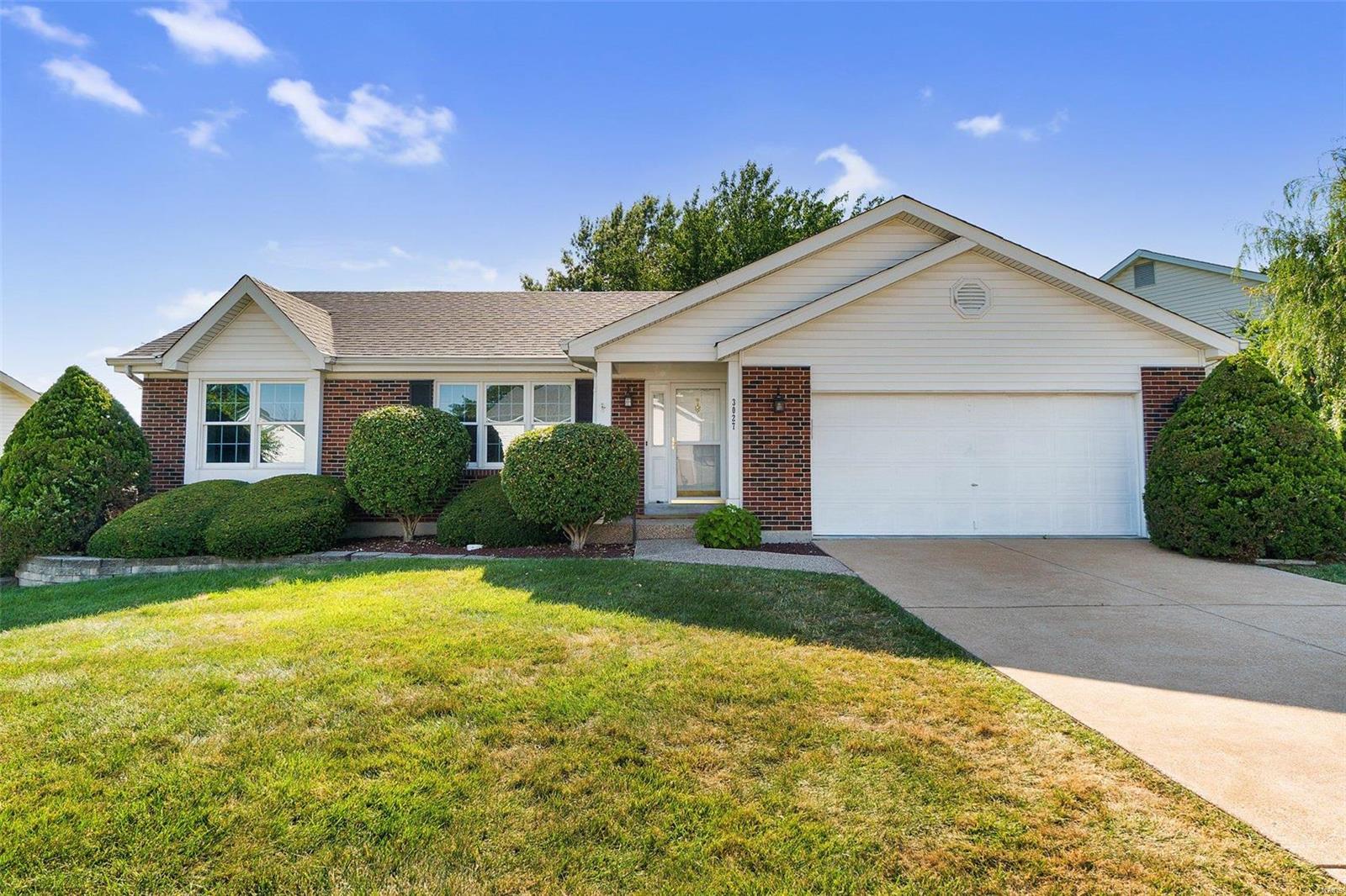 Homes for sale in Saint Peters, MO | 3027 Almond Tree Dr, Saint Peters, MO 63376 | MLS# MIS24037192