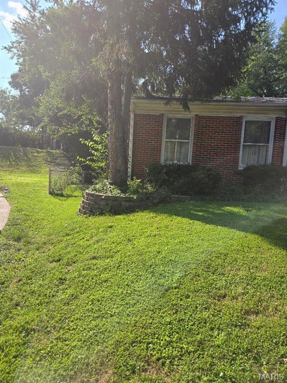 Homes for sale in Saint Louis, MO | 2295 Woodgrass Dr, Saint Louis, MO 63114 | MLS# MIS24042784