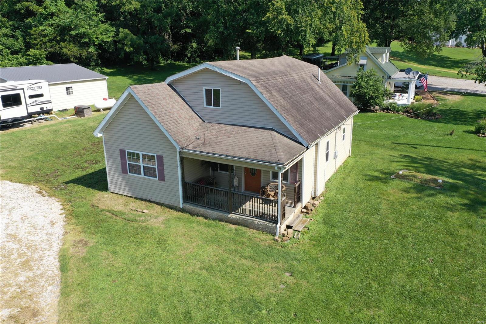 Homes for sale in Mineola, MO | 111 Crooked Creek, Mineola, MO 63361 | MLS# MIS24043107