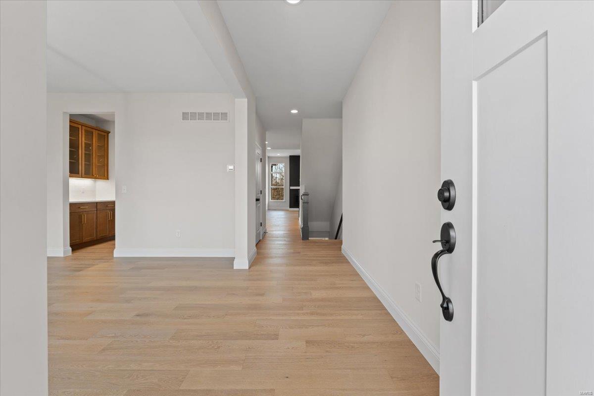 Homes for sale in Cottleville, MO | 5025 Pacific Crest Trail, Cottleville, MO 63304 | MLS# MIS24043522