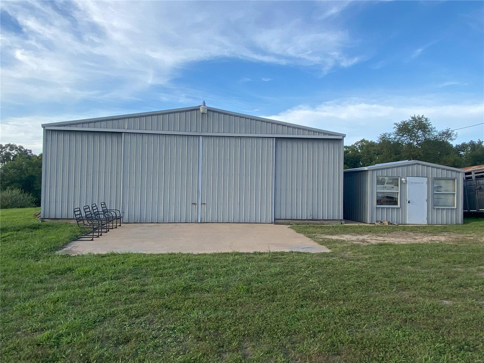 Homes for sale in Plato, MO | 10727 Hwy 32, Plato, MO 65552 | MLS# MIS24053660