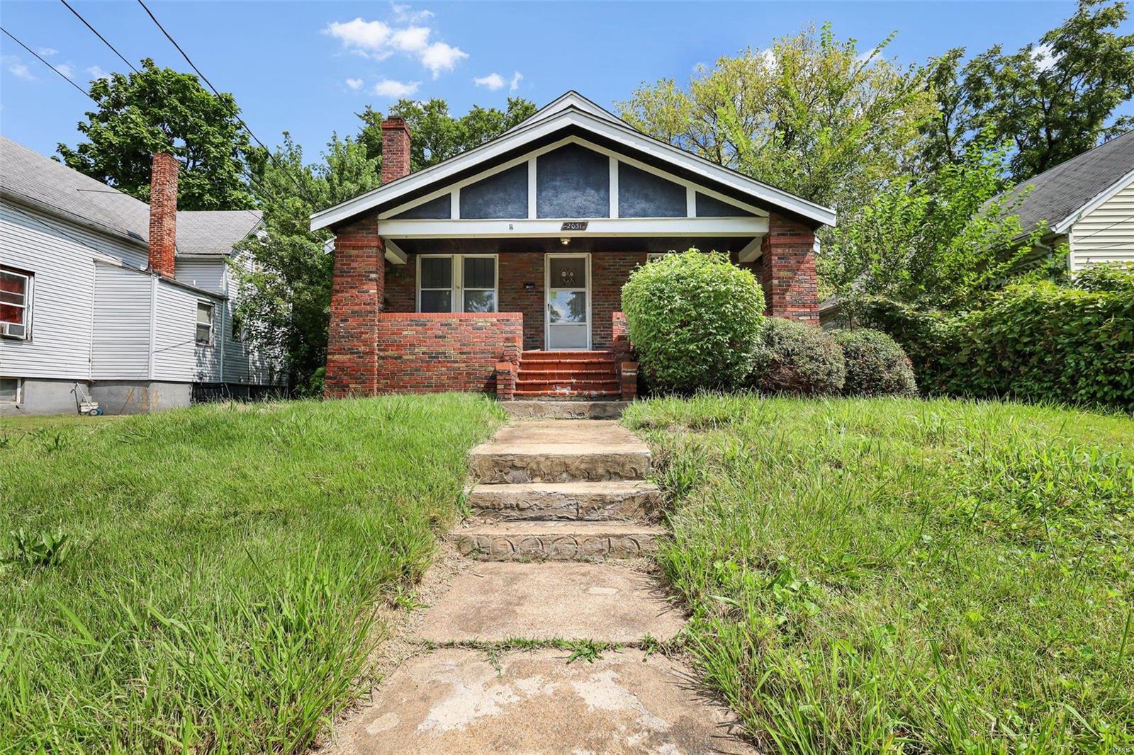 Homes for sale in Saint Louis, MO | 2031 Switzer Ave, Saint Louis, MO 63136 | MLS# MIS24056442