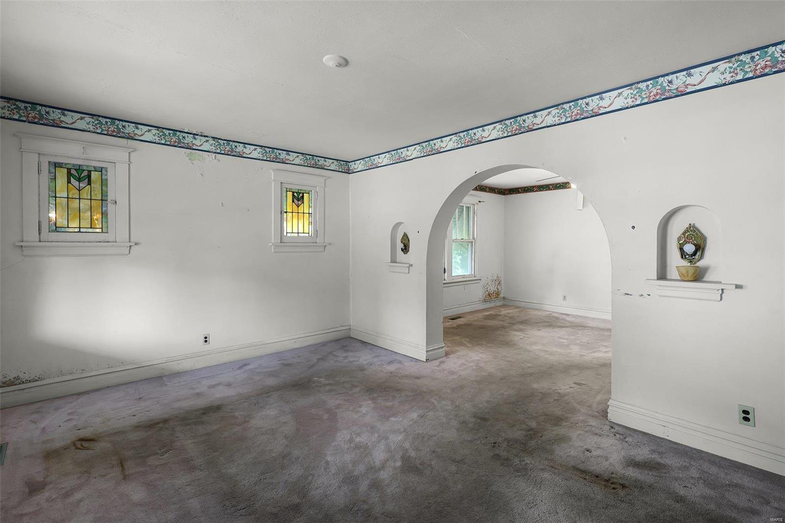 Homes for sale in Saint Louis, MO | 2031 Switzer Ave, Saint Louis, MO 63136 | MLS# MIS24056442