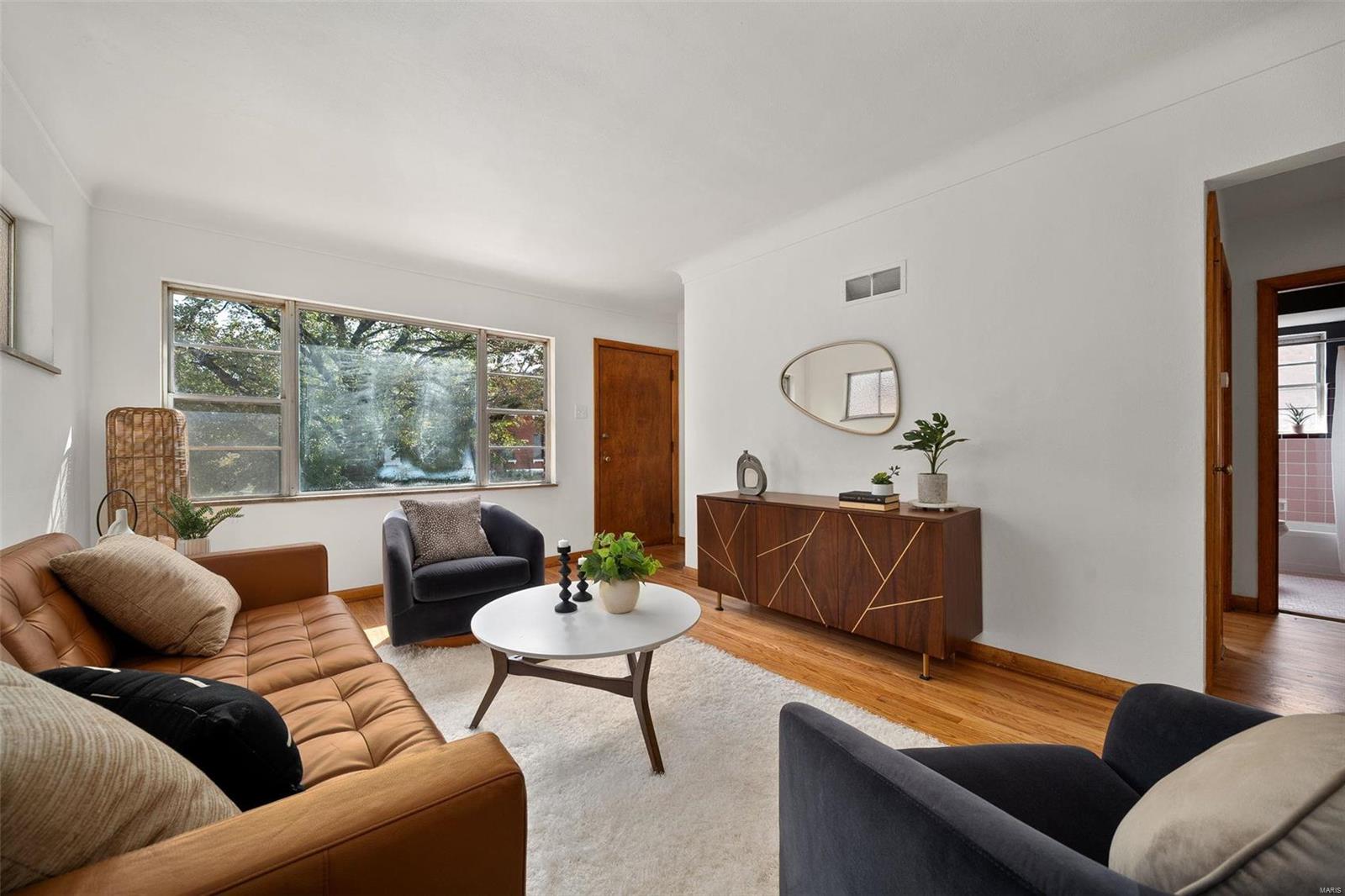 Homes for sale in Saint Louis, MO | 3161 Ohio Ave, Saint Louis, MO 63118 | MLS# MIS24056451