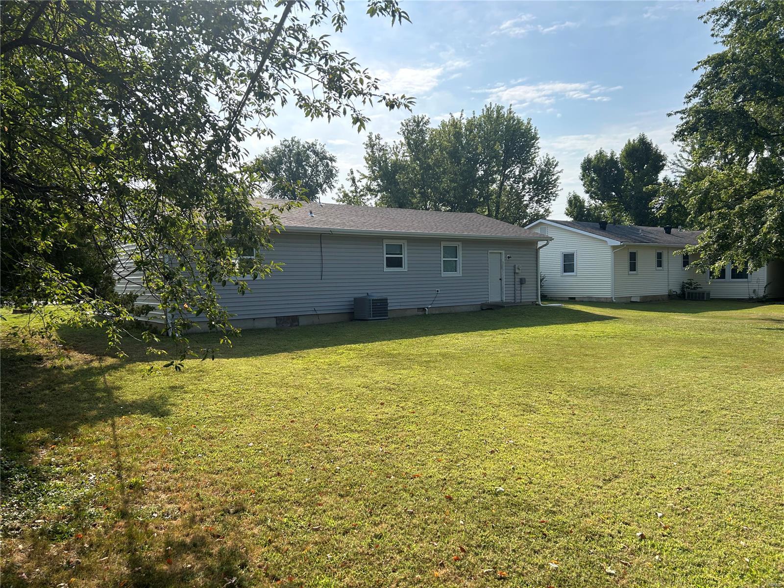 Homes for sale in Montgomery, MO | 625 Meadowcrest, Montgomery, MO 63361 | MLS# MIS24056968