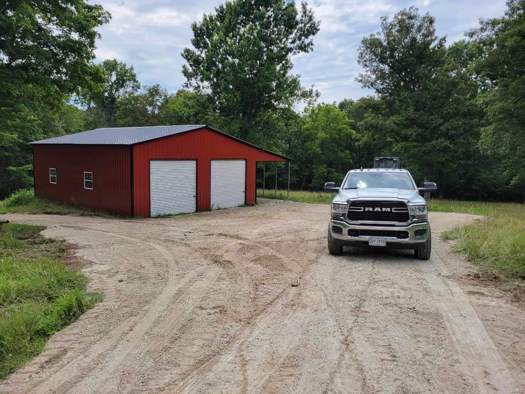 Homes for sale in De Soto, MO | 13133 Hidden Valley Ranch Rd, De Soto, MO 63020 | MLS# MIS24057489