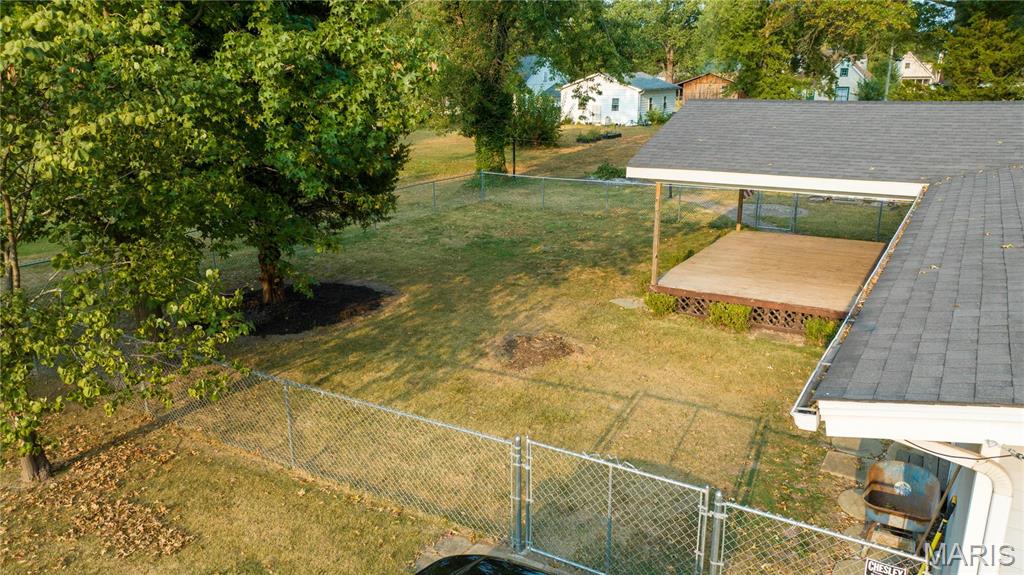 Homes for sale in Staunton, IL | 605 E Henry St, Staunton, IL 62088 | MLS# MIS24057697