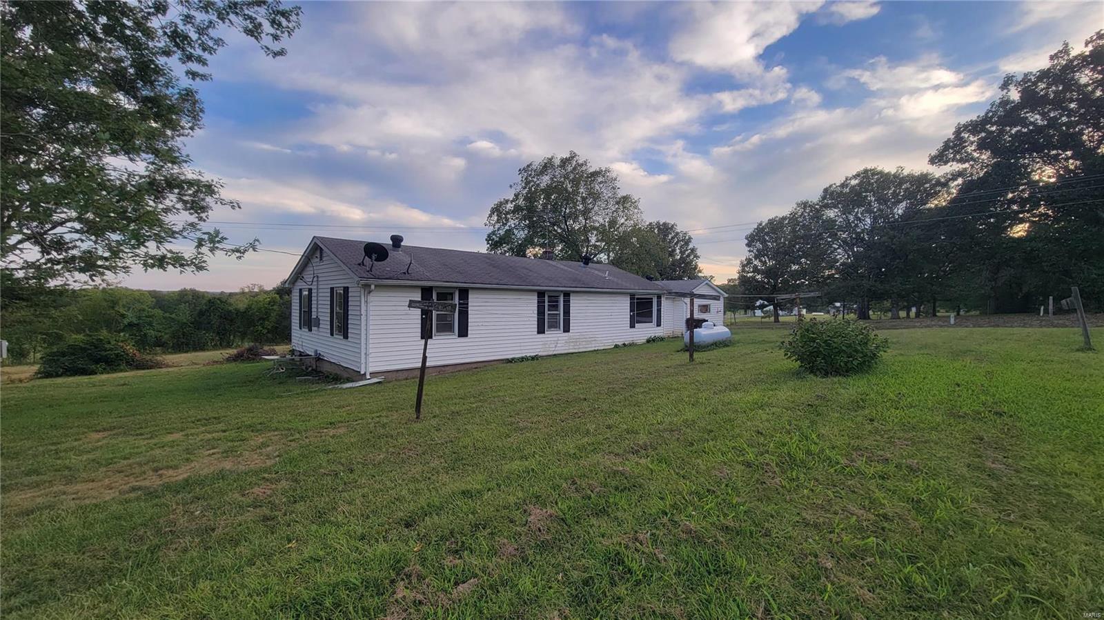 Homes for sale in Lonedell, MO | 3207 Yellow Dog Rd, Lonedell, MO 63060 | MLS# MIS24061684