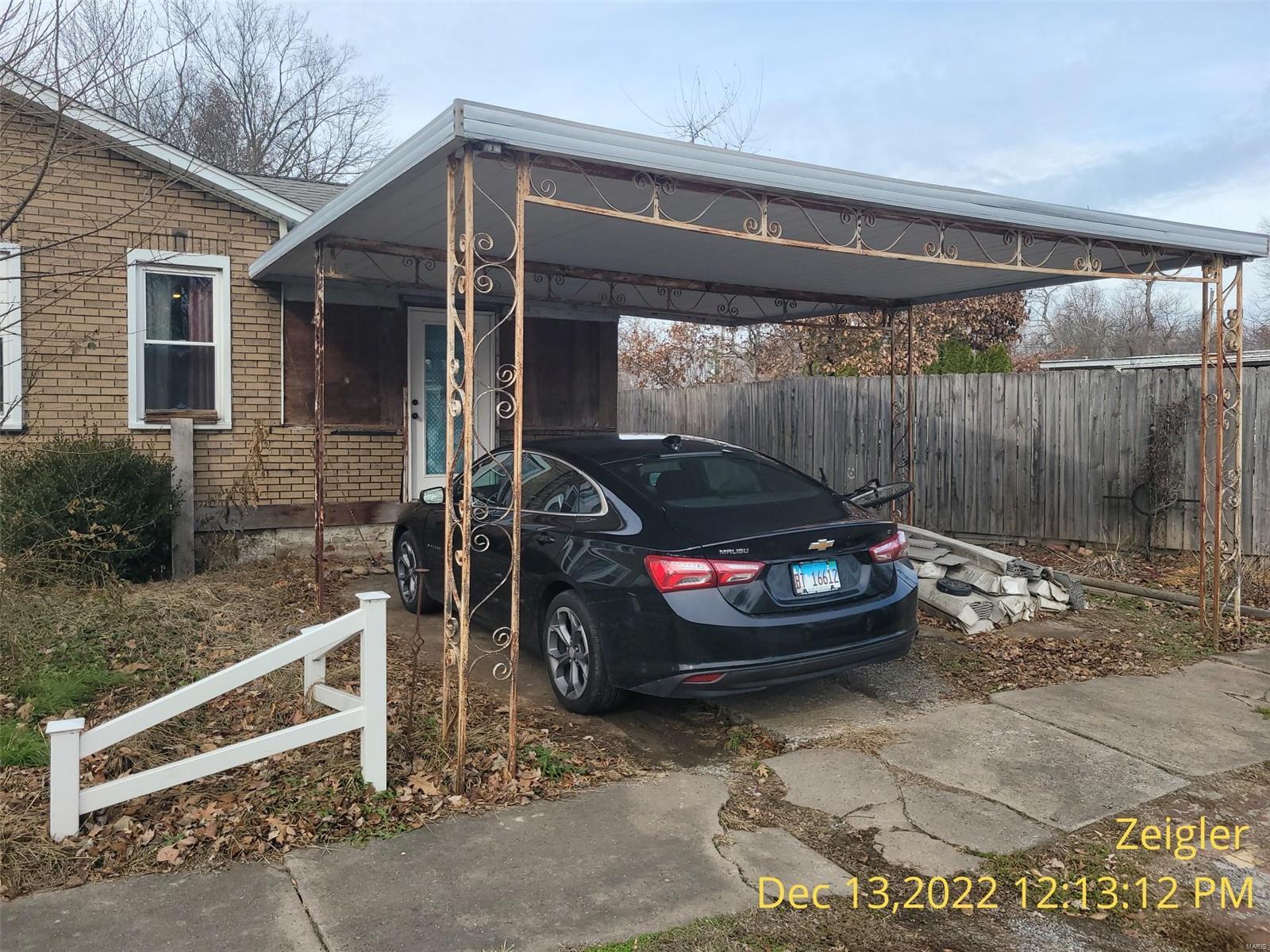 Homes for sale in Zeigler, IL | 317 Orchard St, Zeigler, IL 62999 | MLS# MIS24061803