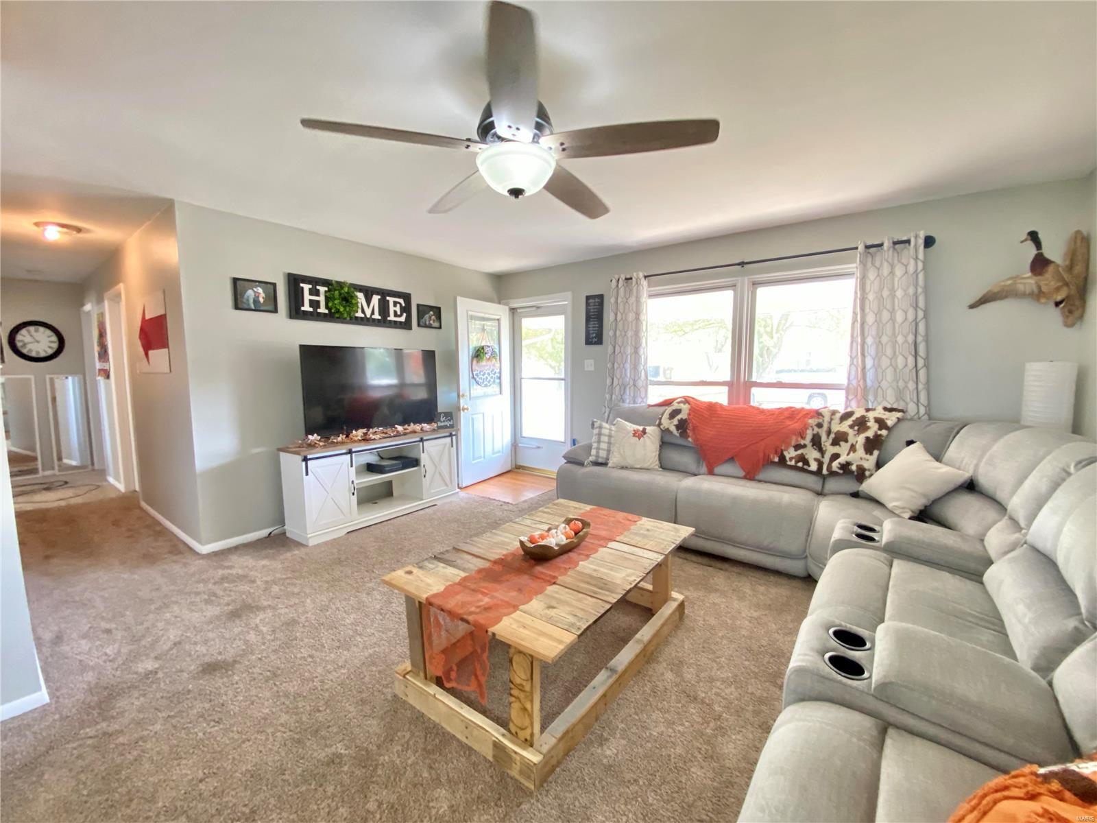 Homes for sale in Montgomery, MO | 833 Locust St, Montgomery, MO 63361 | MLS# MIS24065912