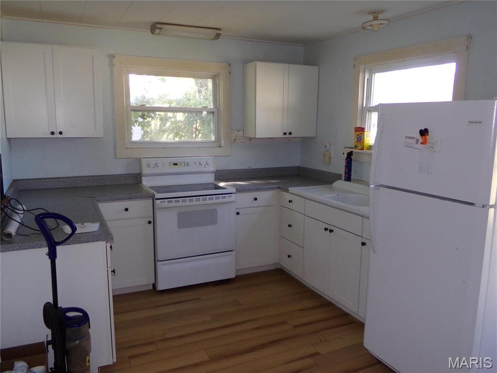 Homes for sale in Oakdale, IL | 61 W Main St, Oakdale, IL 62268 | MLS# MIS24066413