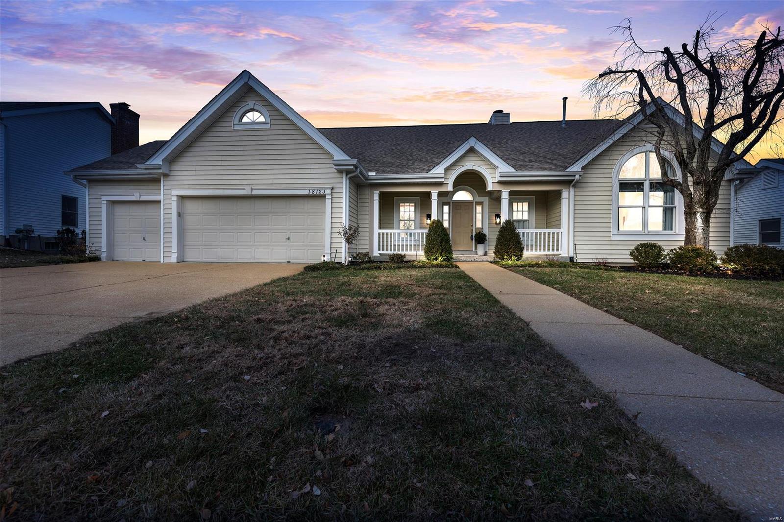 Homes for sale in Wildwood, MO | 18123 Sunny Top Ct, Wildwood, MO 63038 | MLS# MIS24068304