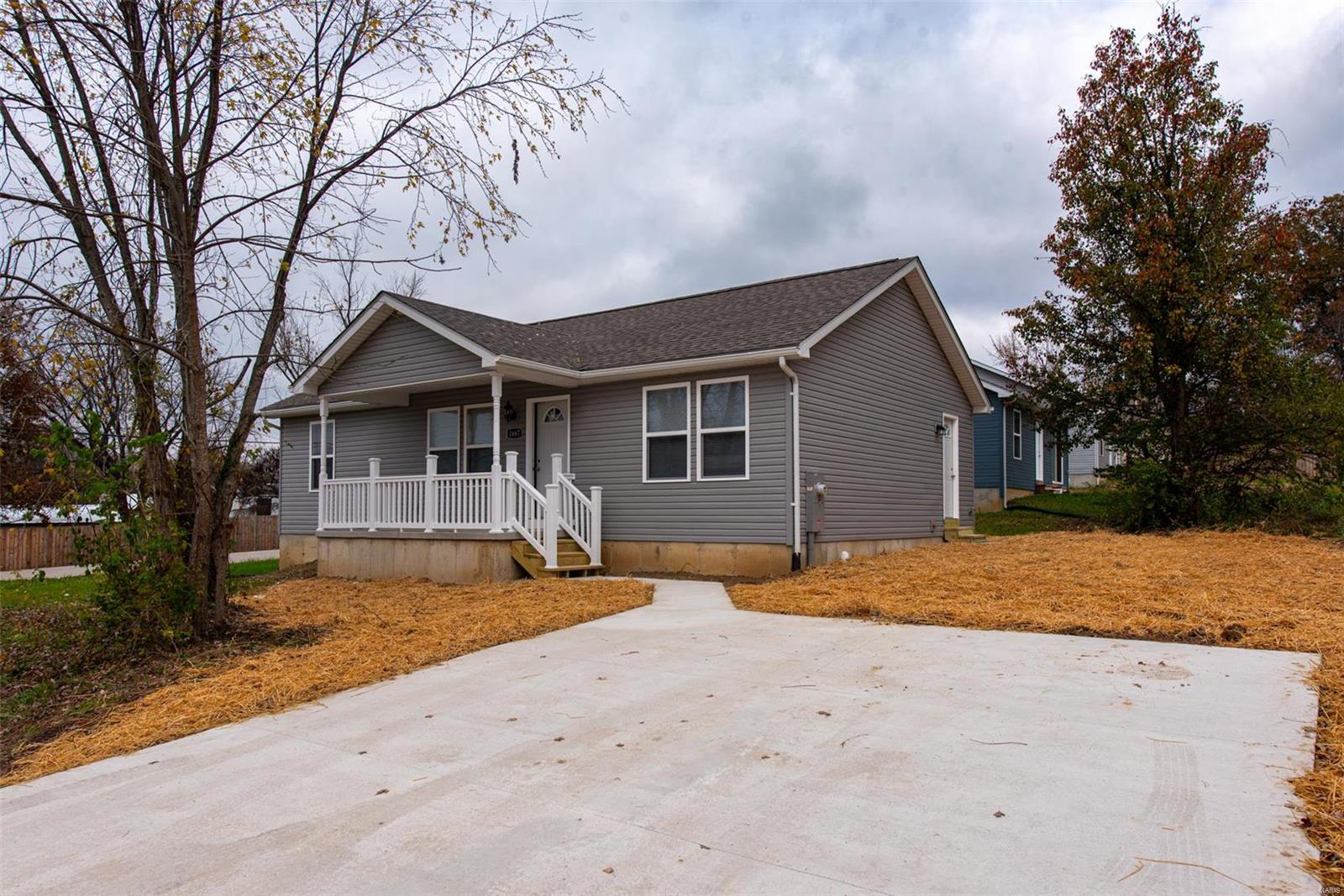 Homes for sale in Pacific, MO | 1667 Missouri Ave, Pacific, MO 63069 | MLS# MIS24071762