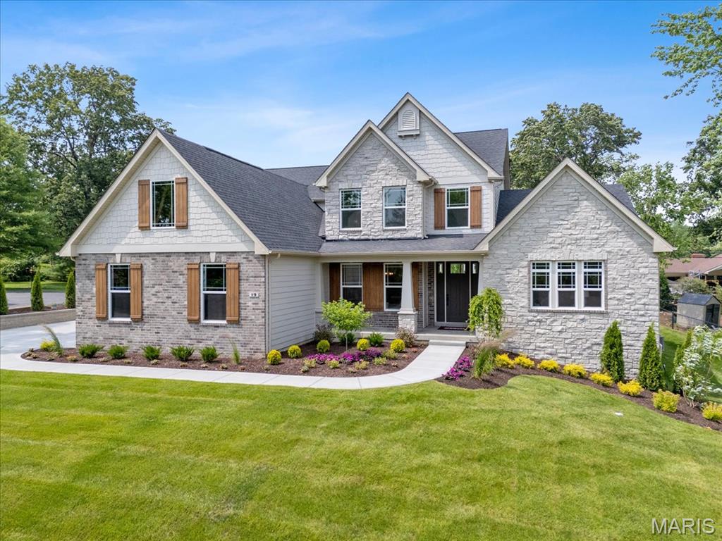 Homes for sale in Creve Coeur, MO | 19 Beaver Dr, Creve Coeur, MO 63141 | MLS# MIS24072804