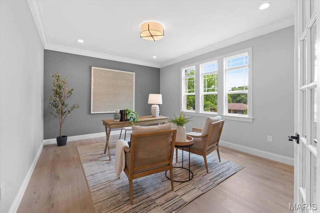 Homes for sale in Creve Coeur, MO | 19 Beaver Dr, Creve Coeur, MO 63141 | MLS# MIS24072804