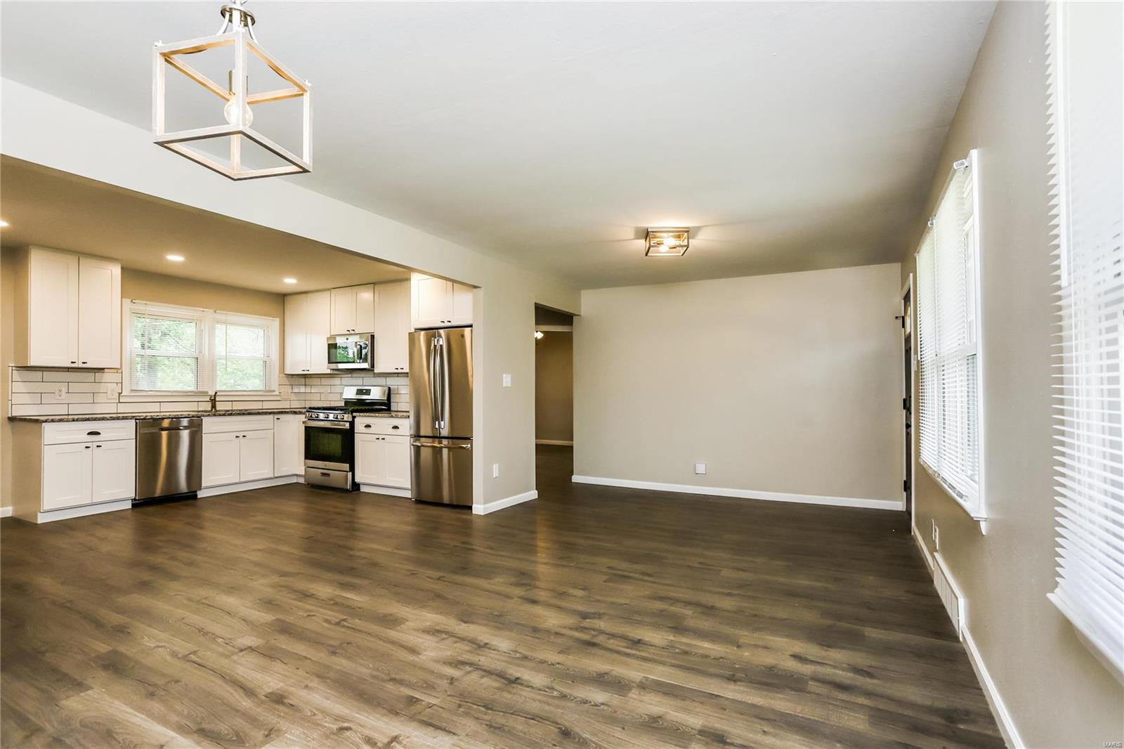 Homes for sale in Saint Louis, MO | 10566 Kamping Ln, Saint Louis, MO 63123 | MLS# MIS24073995
