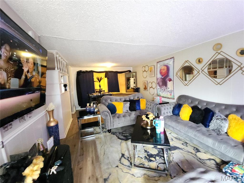 Homes for sale in Saint Louis, MO | 1209 Kilgore Dr, Saint Louis, MO 63137 | MLS# MIS24075947