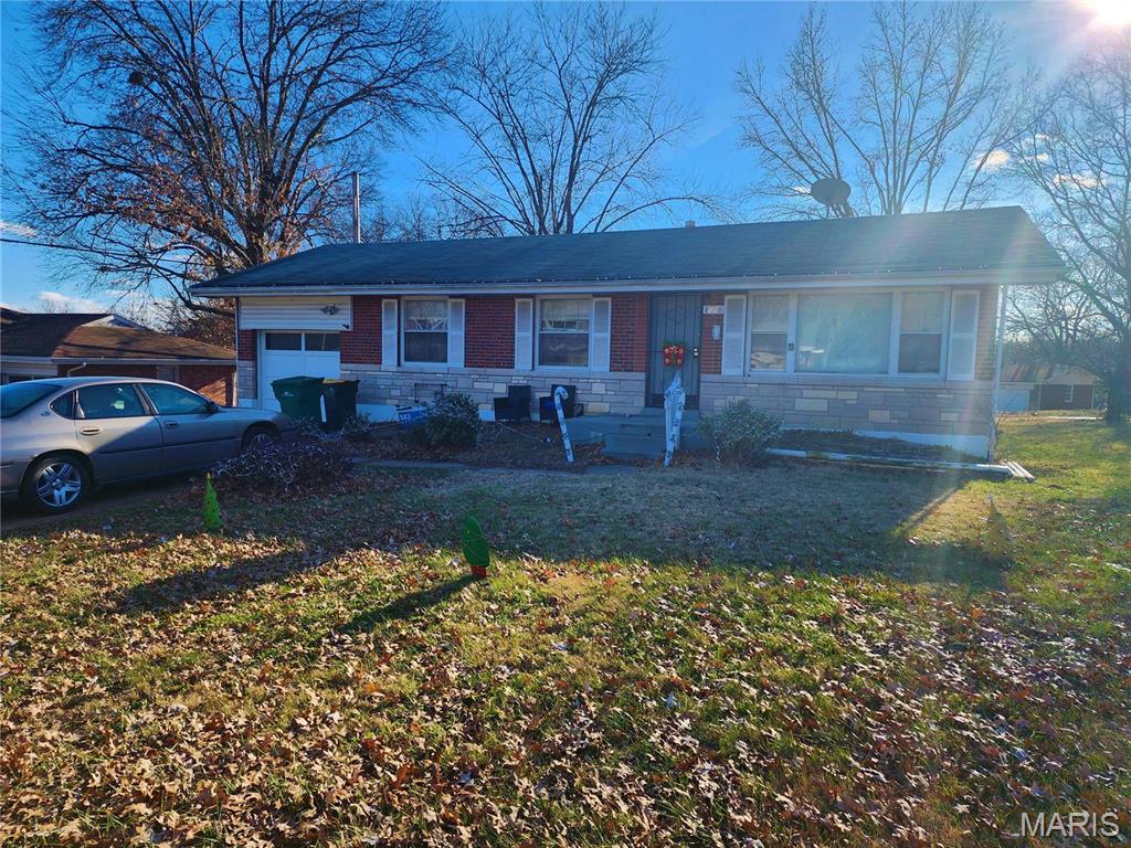 Homes for sale in Saint Louis, MO | 1226 Blodgett Dr, Saint Louis, MO 63137 | MLS# MIS24075949