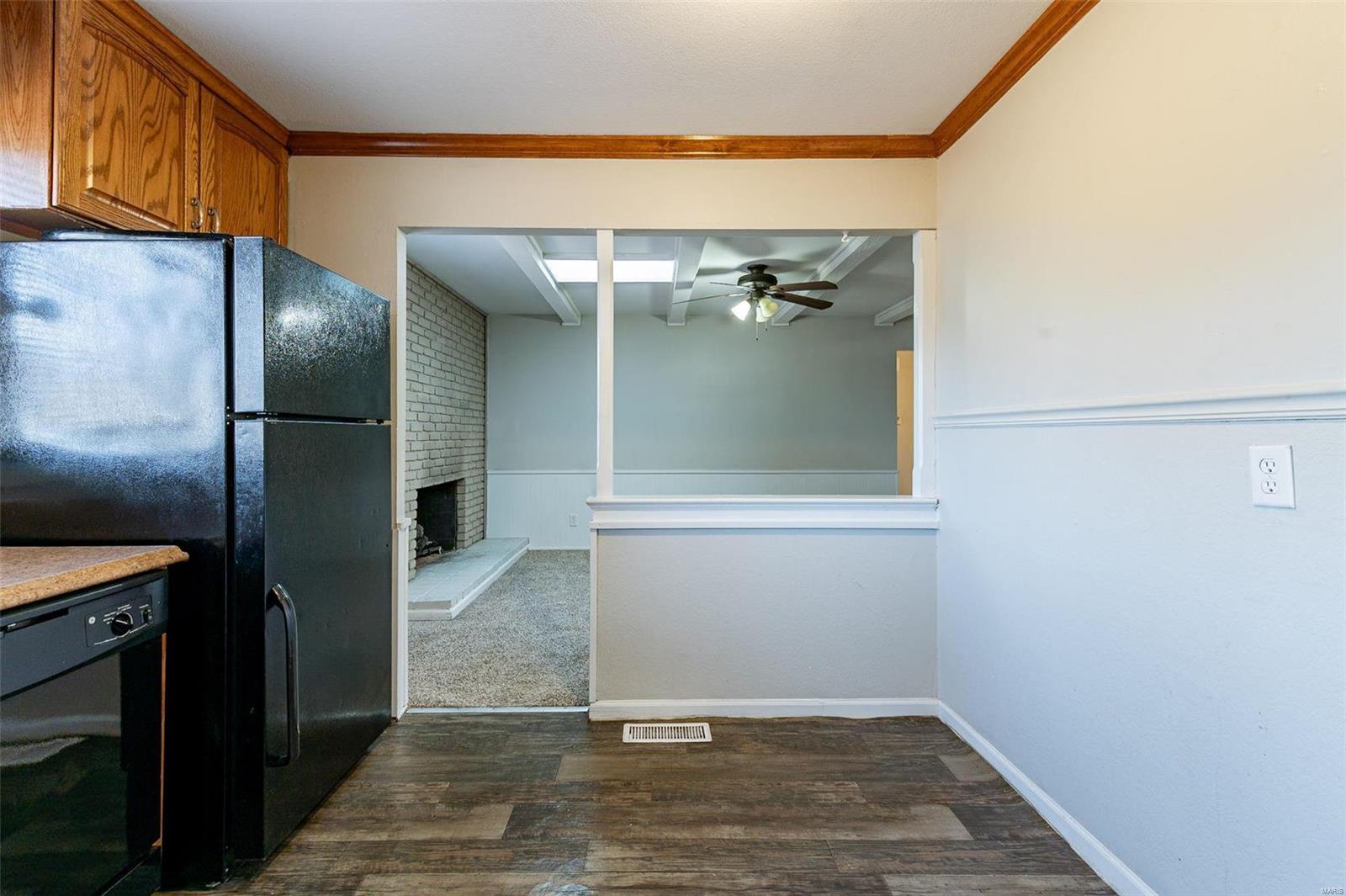 Homes for sale in Florissant, MO | 4430 Tanglebrook Dr, Florissant, MO 63033 | MLS# MIS24076504