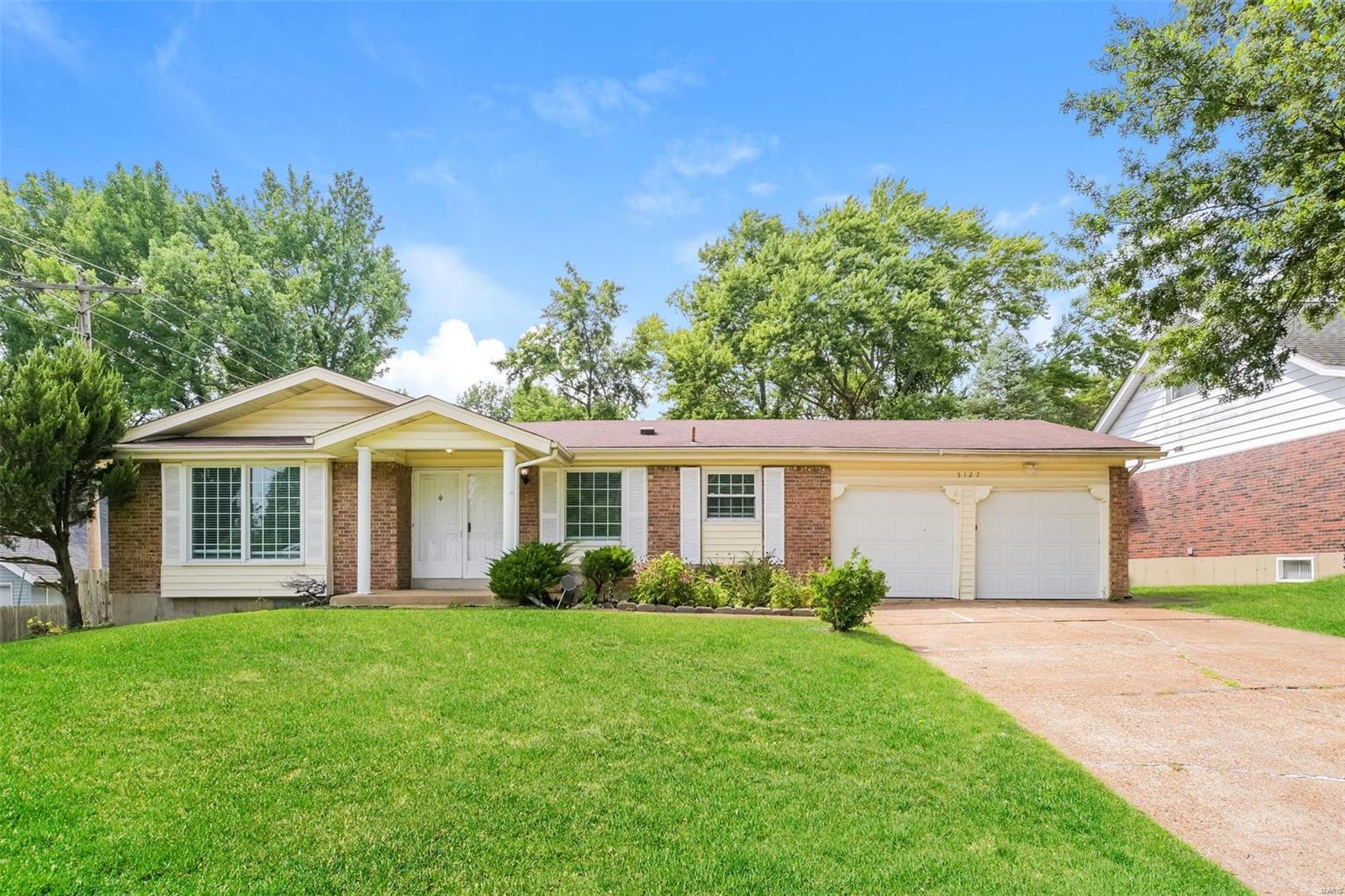 Homes for sale in Black Jack, MO | 5127 Abington Rd, Black Jack, MO 63033 | MLS# MIS24076632