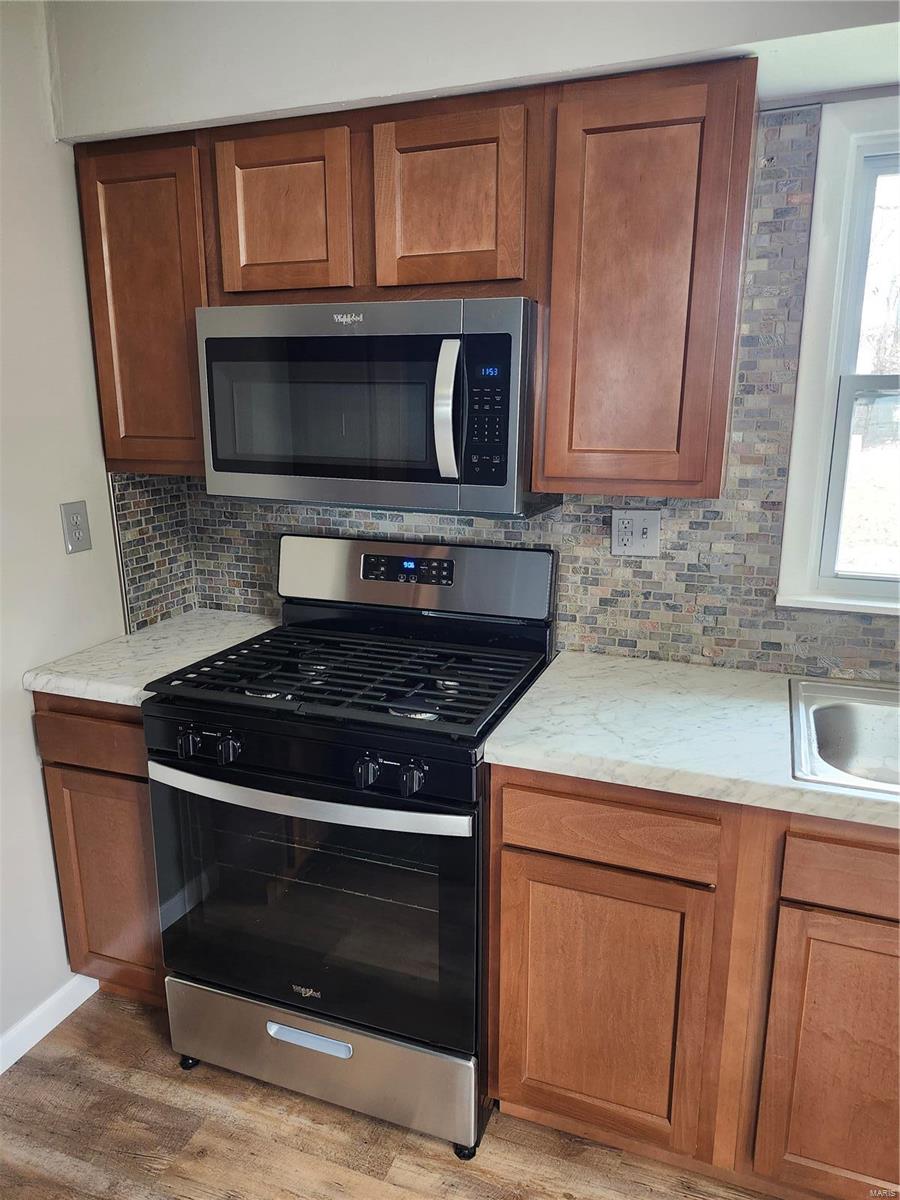 Homes for sale in Bowling Green, MO | 319 W Adams St, Bowling Green, MO 63334 | MLS# MIS25000015