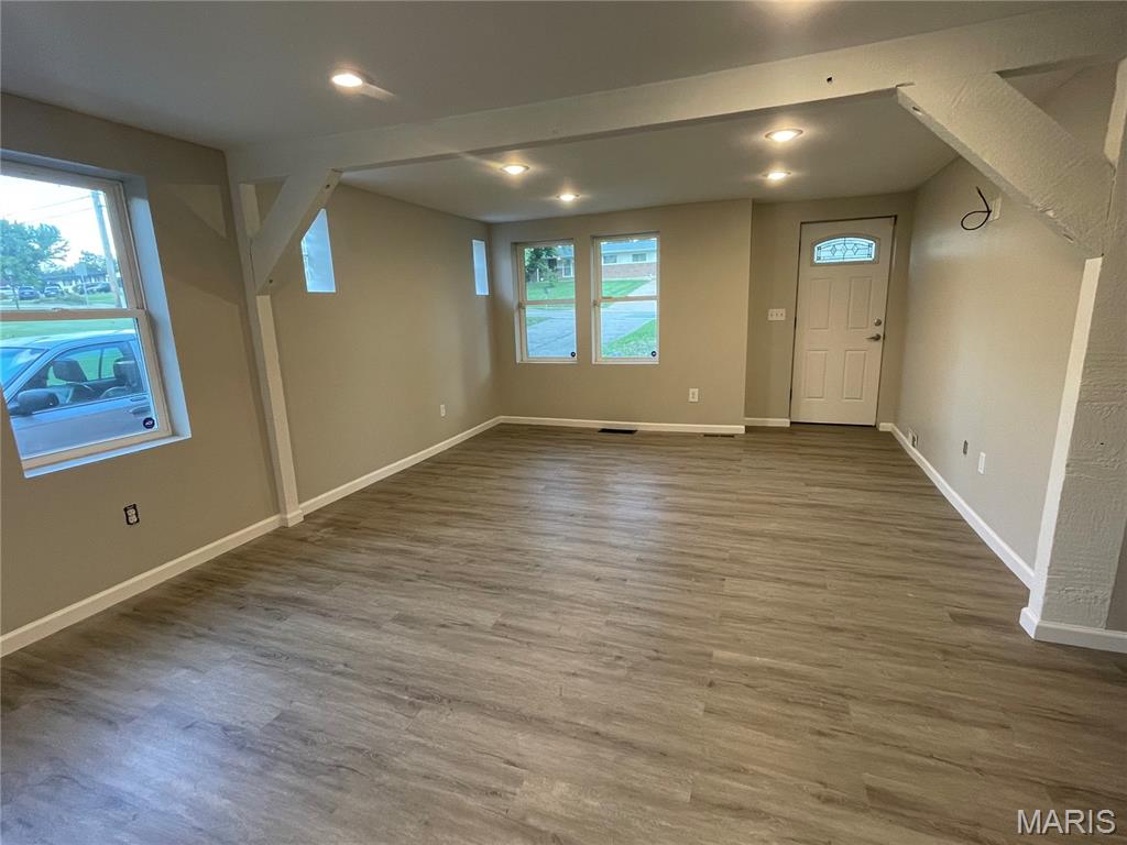 Homes for sale in Bridgeton, MO | 3305 Fee Fee Road, Bridgeton, MO 63044 | MLS# MIS25000530