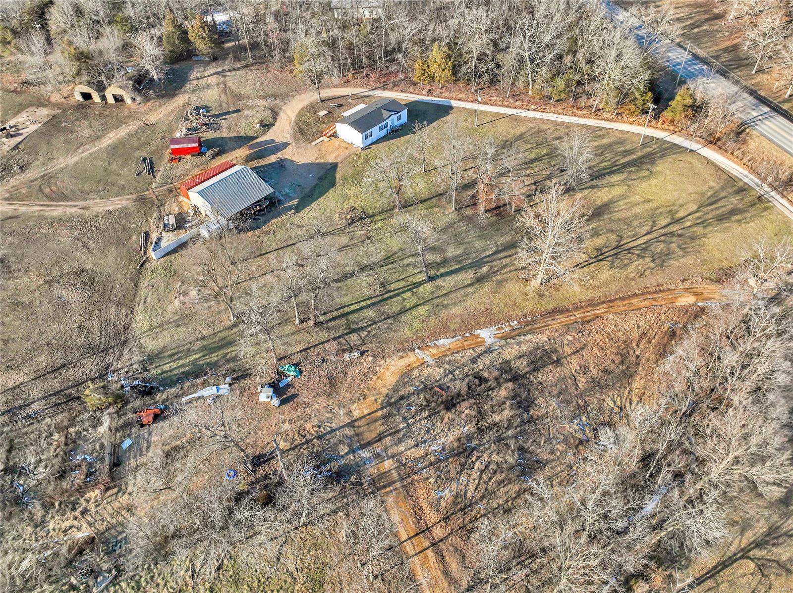 Homes for sale in Vienna, MO | 11701 S Hwy 63, Vienna, MO 65582 | MLS# MIS25003694