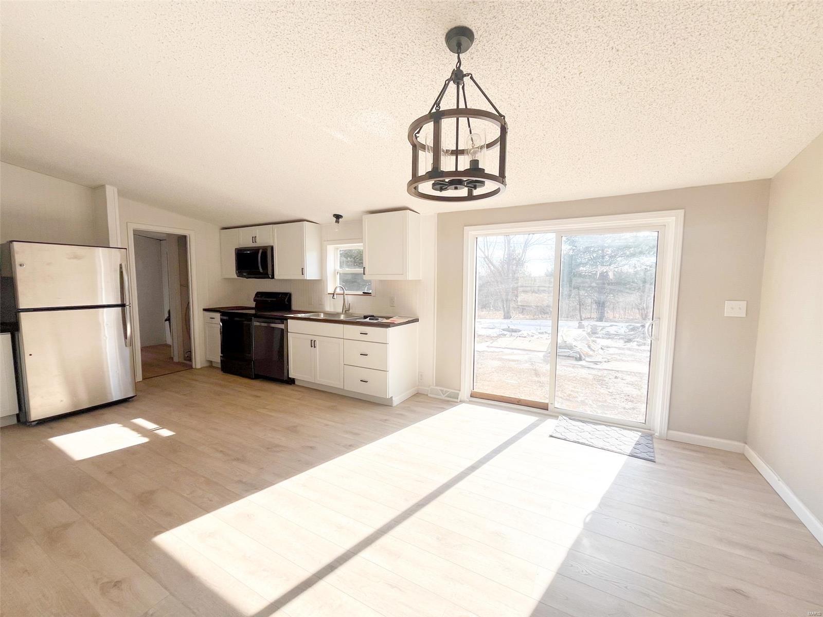 Homes for sale in Sullivan, MO | 200 Hwy Ww, Sullivan, MO 63080 | MLS# MIS25004396