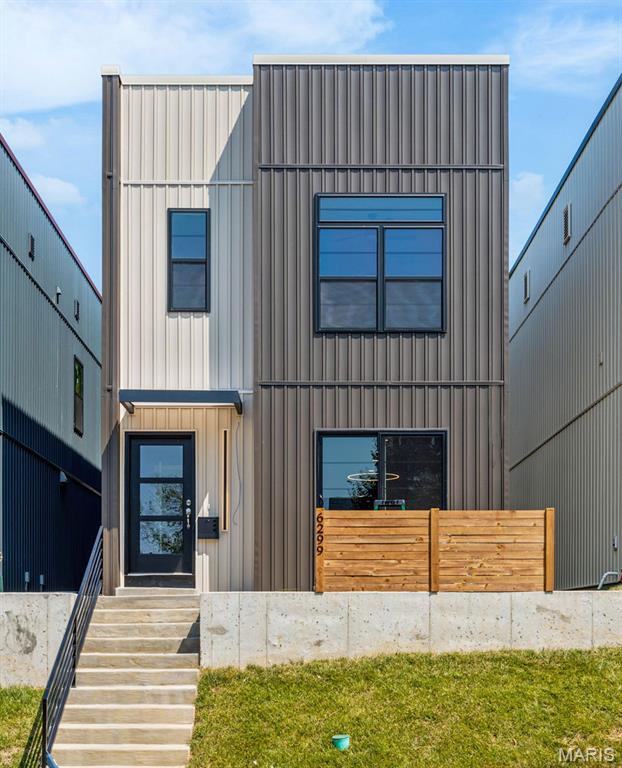 Homes for sale in Saint Louis, MO | 6299 Magnolia Ave, Saint Louis, MO 63139 | MLS# MIS25004979