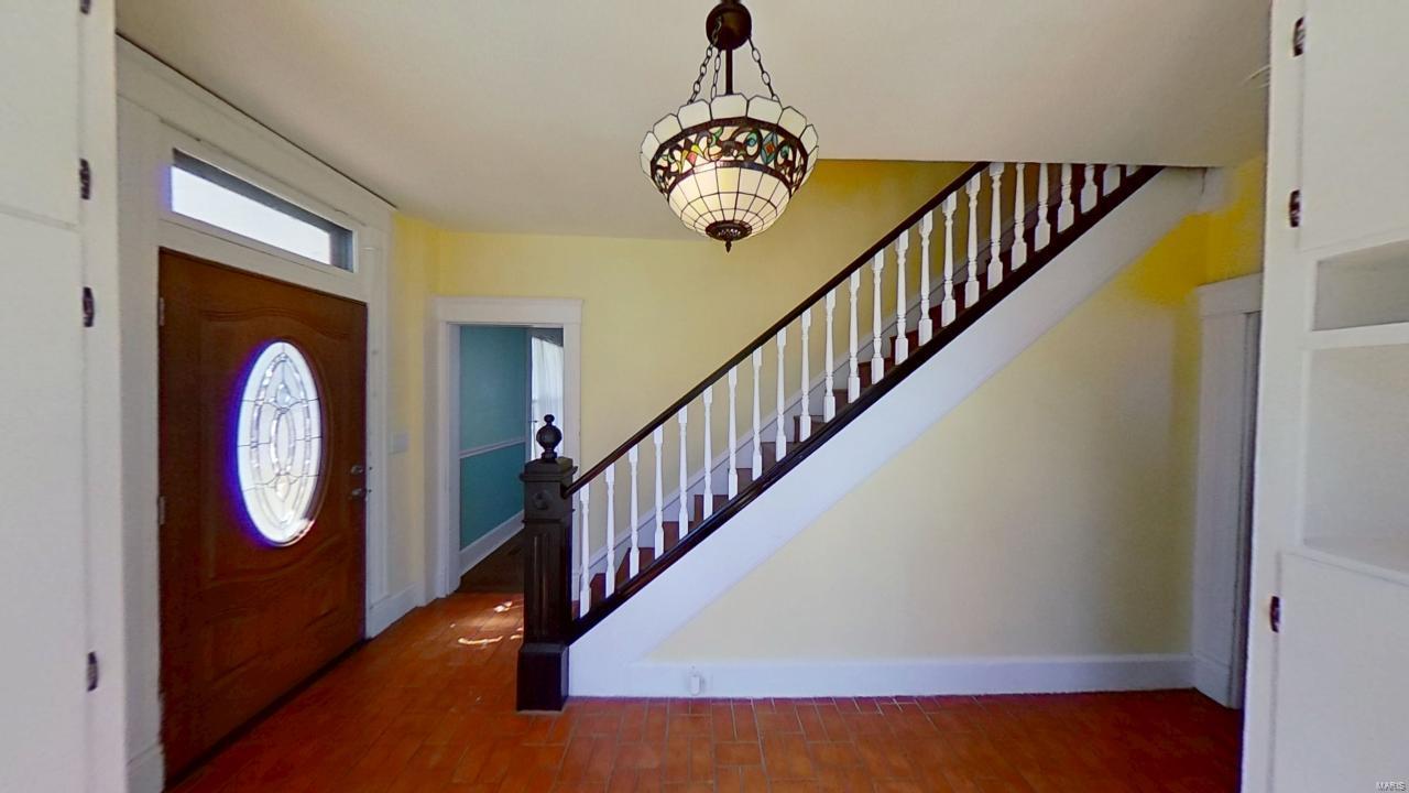 Homes for sale in Belleville, IL | 315 Portland Ave, Belleville, IL 62220 | MLS# MIS25005912