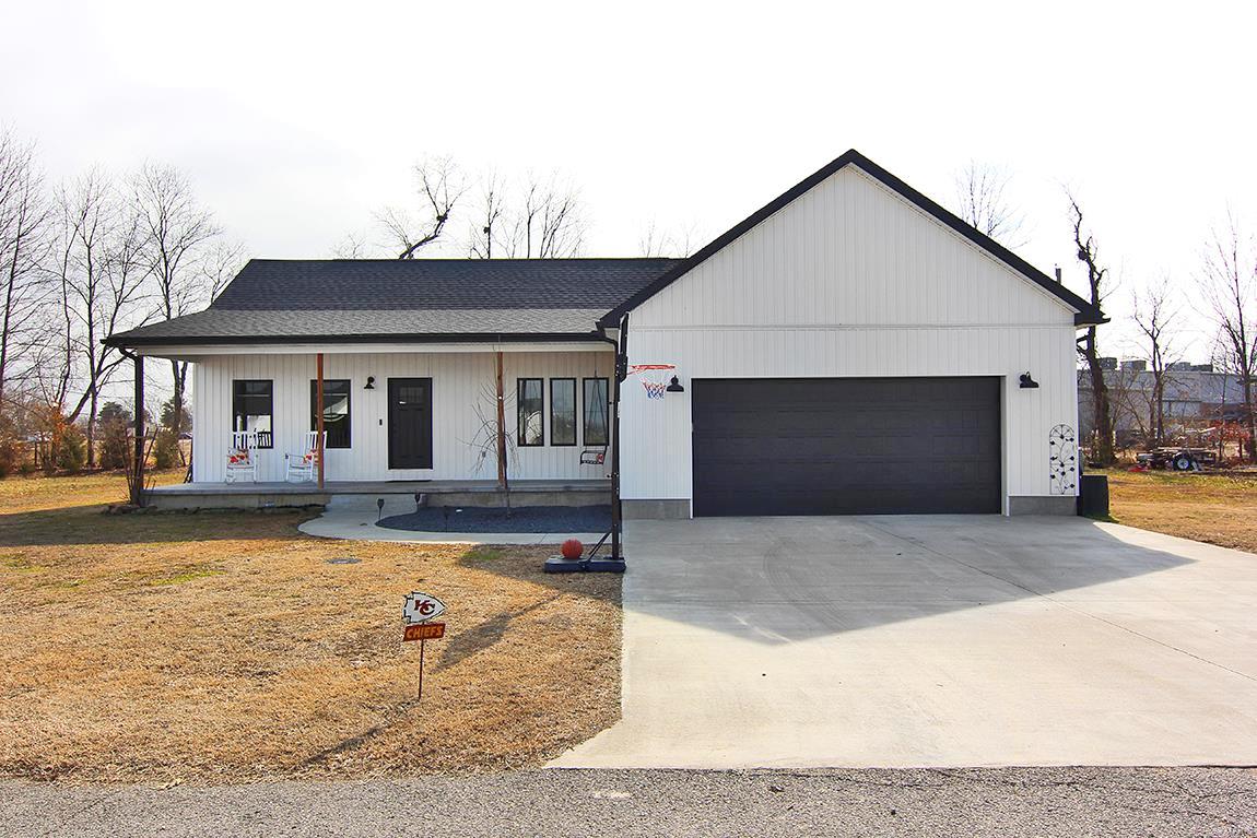 Homes for sale in Advance, MO | 114 Emerald, Advance, MO 63730 | MLS# MIS25006040